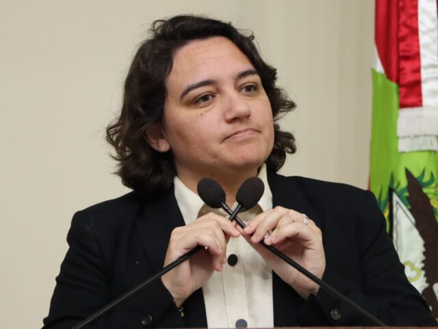 Violência contra mulheres: lei ignorada há 5 anos em Florianópolis